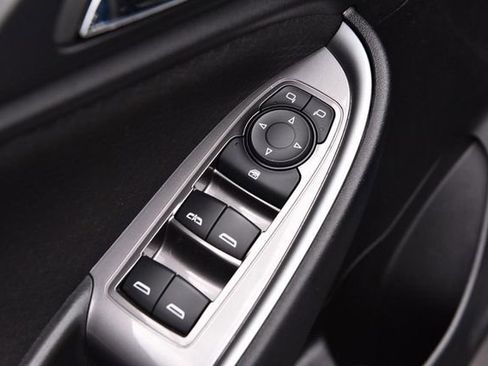 Used 2024 Chevrolet Malibu LT FWD image 8