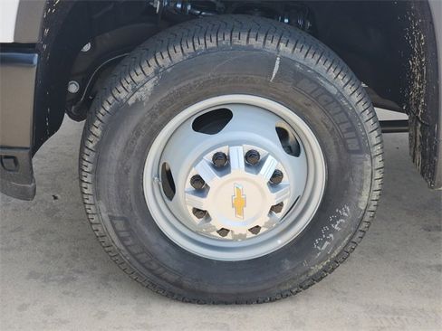 New 2026 Chevrolet Silverado 3500 W/T w/ WT Convenience Package AWD/4WD image 17