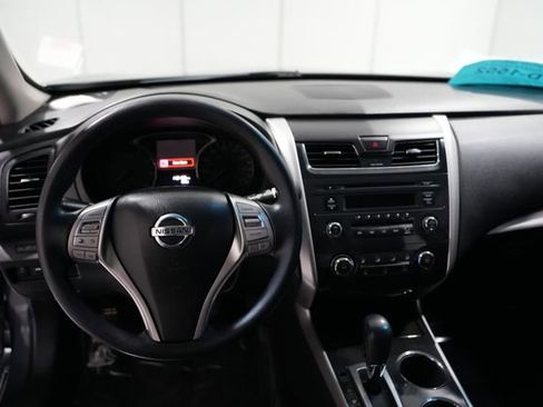 Used 2013 Nissan Altima 2.5 S image 14