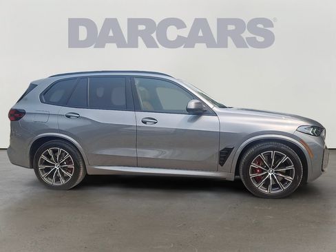 Used 2026 BMW X5 xDrive50e w/ M Sport Package AWD/4WD image 7