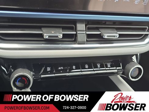 New 2026 Chevrolet Equinox EV LT image 9