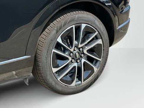 Used 2027 Cadillac Optiq Sport w/ LPO, Floor Liner Package AWD/4WD image 17