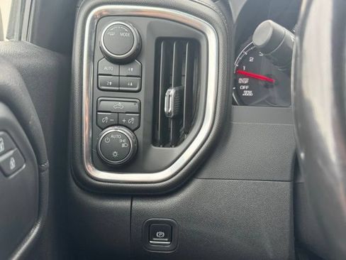 Used 2020 Chevrolet Silverado 1500 LT w/ All-Star Edition AWD/4WD image 29