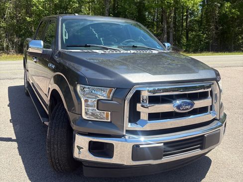 Used 2017 Ford F150 XLT RWD image 10