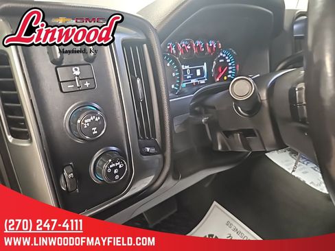 Used 2018 Chevrolet Silverado 1500 LT w/ All Star Edition image 17