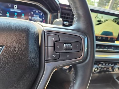 Used 2024 Chevrolet Silverado 1500 High Country w/ High Country Premium Package AWD/4WD image 42