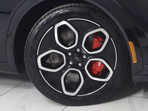 Used 2024 Ford Mustang Mach-E GT image 16