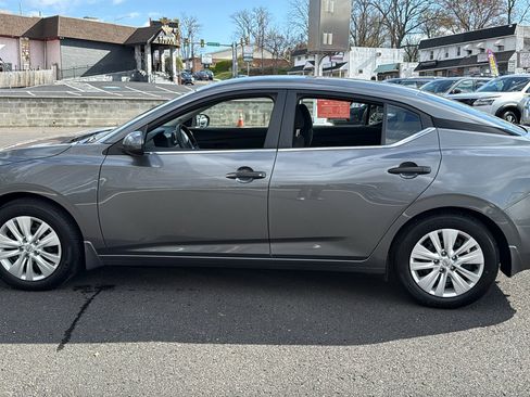 Certified 2025 Nissan Sentra S FWD image 4