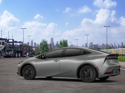 New 2026 Toyota Prius Plug-In Hybrid FWD image 5