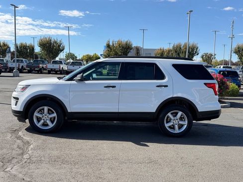 Used 2018 Ford Explorer 4WD w/ Class II Trailer Tow Package image 6