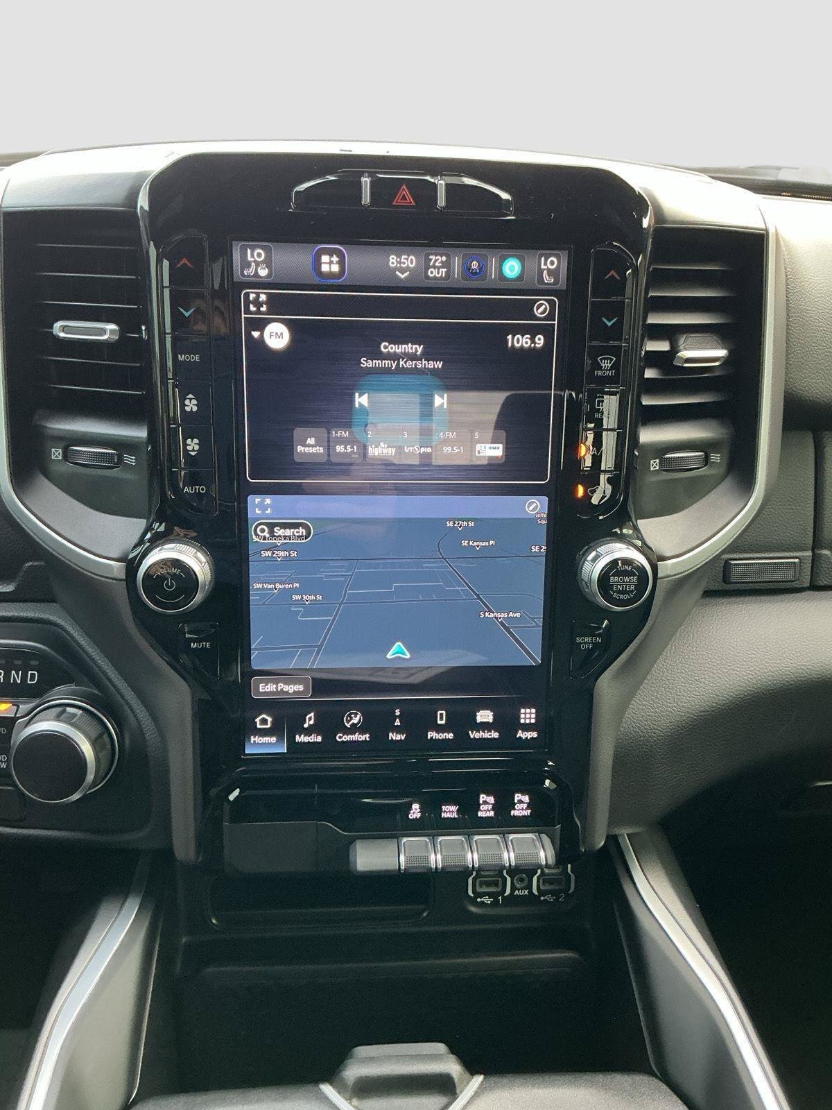 Used 2023 RAM 1500 Big Horn AWD/4WD image 12