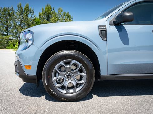 New 2026 Ford Maverick XLT FWD image 4