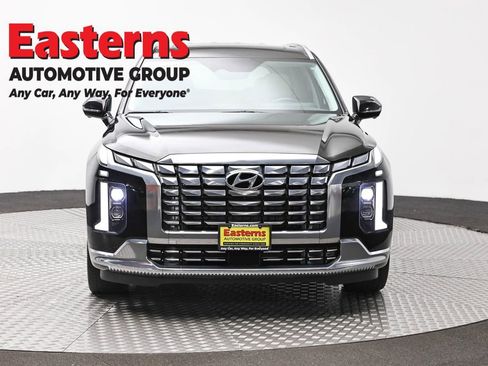 Used 2023 Hyundai Palisade Calligraphy w/ Cargo Package AWD/4WD image 2