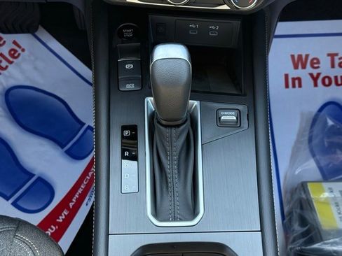 New 2025 Nissan Kicks SV image 25