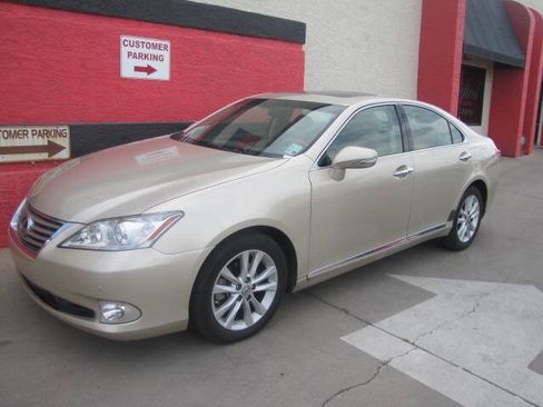 Used 2010 Lexus ES 350 image 6