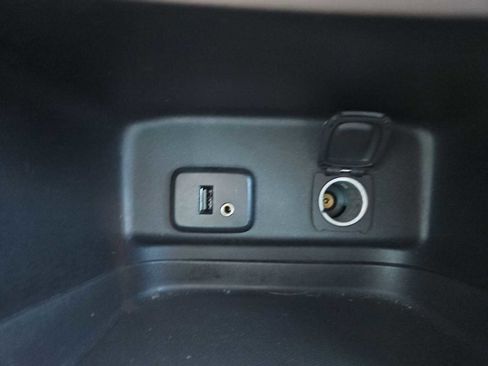 Used 2018 Chevrolet Equinox LT FWD image 51