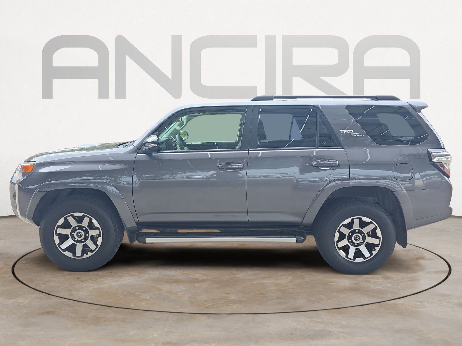 Used 2021 Toyota 4Runner TRD Off-Road Premium w/ Moonroof Package AWD/4WD image 5