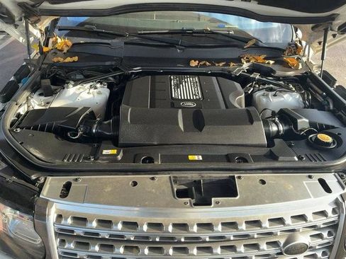 Used 2017 Land Rover Range Rover HSE AWD/4WD image 10