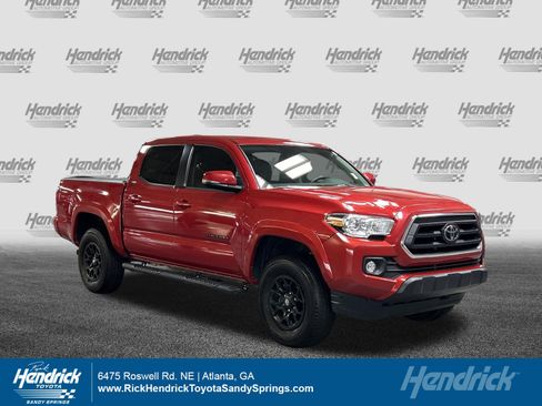 Used 2022 Toyota Tacoma SR5 w/ Technology Package RWD image 1