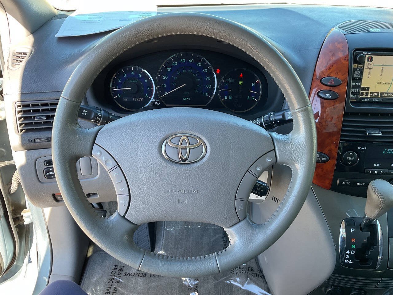 Used 2010 Toyota Sienna XLE w/ Towing Prep Pkg FWD image 17