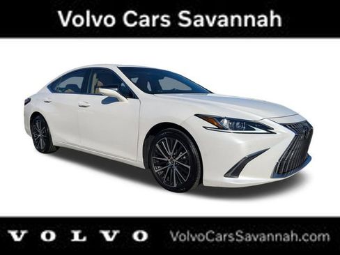 Used 2023 Lexus ES 350 w/ Premium Package image 2