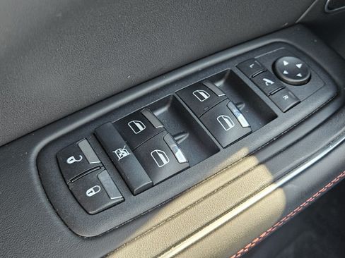 Used 2024 Maserati Levante Modena Ultima AWD/4WD image 38