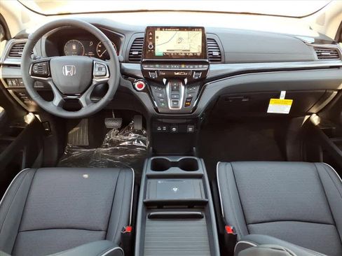 New 2026 Honda Odyssey Elite image 11