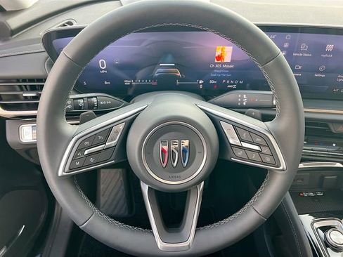 New 2026 Buick Envision Avenir image 7