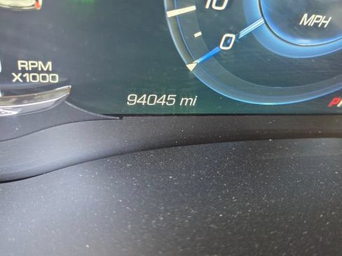 Used 2020 Cadillac Escalade Luxury AWD/4WD image 30