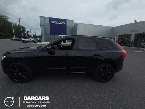 Used 2025 Volvo XC60 T8 Ultra w/ Climate Package AWD/4WD image 1