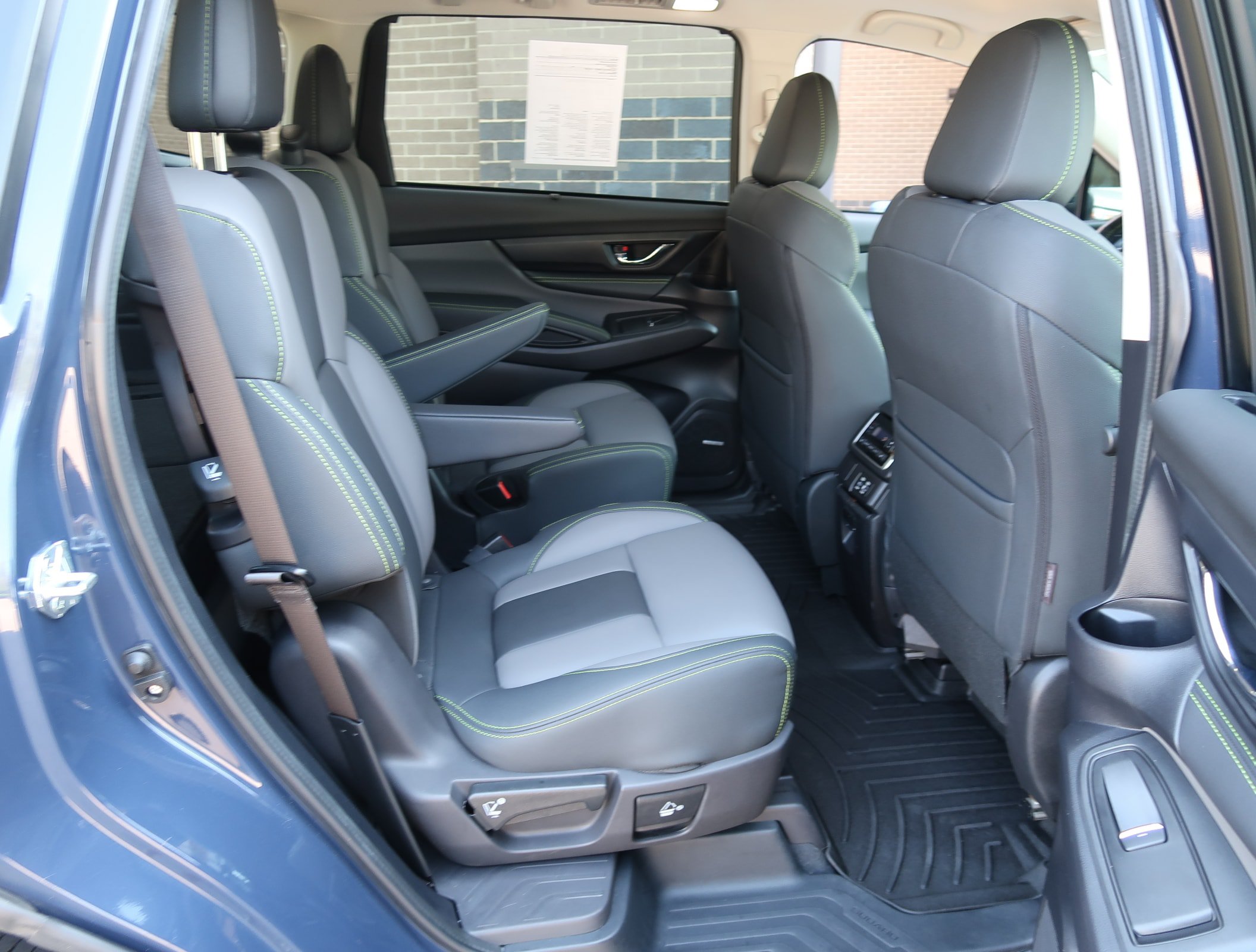 Used 2023 Subaru Ascent Onyx Edition Limited AWD/4WD image 37