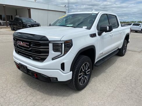 Used 2026 GMC Sierra 1500 AT4 w/ AT4 Premium Package AWD/4WD image 2
