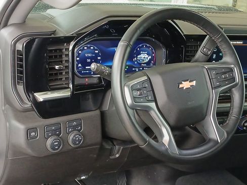 Certified 2025 Chevrolet Silverado 2500 LT w/ Convenience Package AWD/4WD image 18