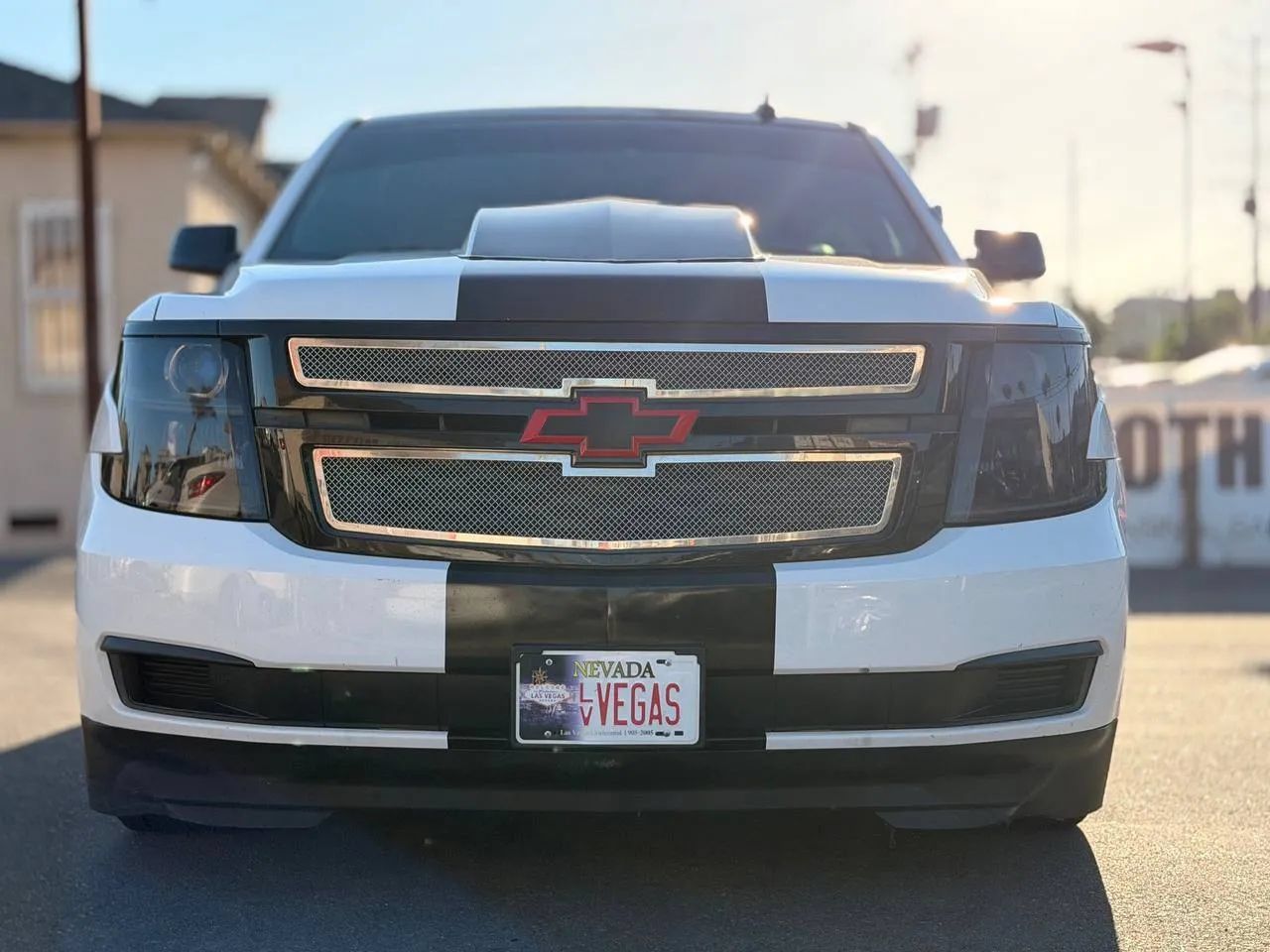 Used 2018 Chevrolet Tahoe 4WD image 3