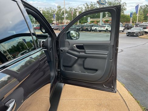 New 2026 Ford Expedition Max Platinum w/ Stealth Appearance Package AWD/4WD image 65