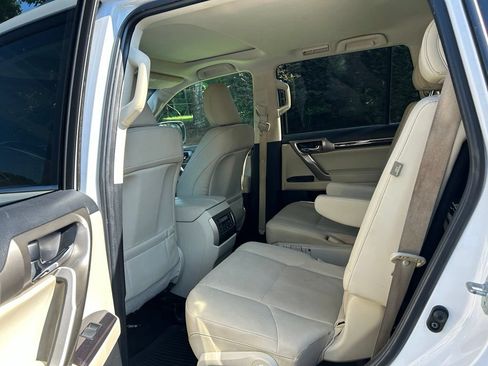 Used 2020 Lexus GX 460 Premium AWD/4WD image 50