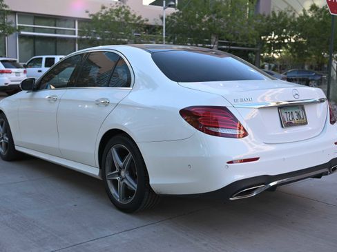 Used 2017 Mercedes-Benz E 300 image 7