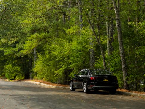 Used 2019 Audi A4 2.0T Premium Plus w/ Premium Plus Package image 43