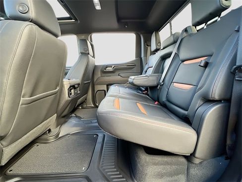 New 2026 GMC Sierra 1500 AT4 w/ AT4 Premium Package image 17