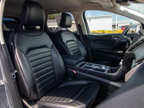 Used 2022 Ford Edge SEL AWD/4WD image 19