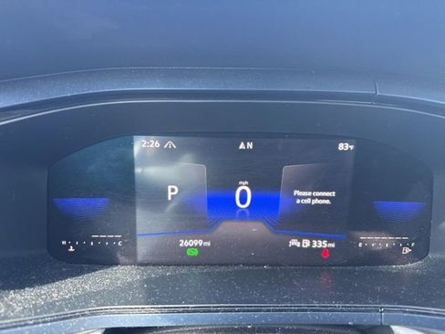 Used 2022 Volkswagen Taos SE image 19