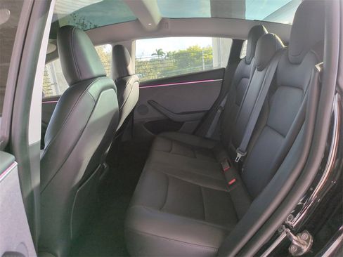 Used 2024 Tesla Model 3 Standard Range image 13