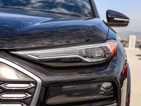New 2027 Audi Q6 e-tron Premium AWD/4WD image 7