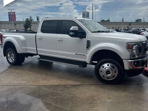 Certified 2020 Ford F450 Lariat w/ Lariat Ultimate Package AWD/4WD image 4