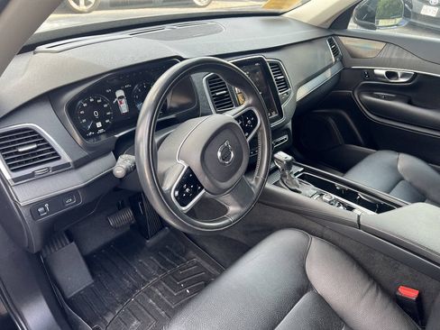 Used 2020 Volvo XC90 T6 Momentum AWD/4WD image 16
