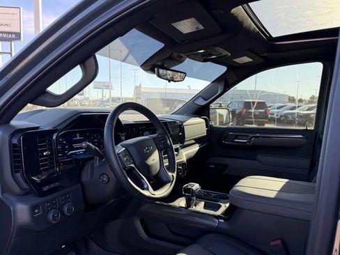 Used 2026 Chevrolet Silverado 1500 ZR2 w/ Dark Appearance Package image 12