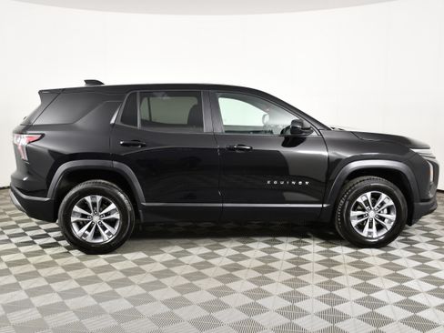 Used 2025 Chevrolet Equinox LT AWD/4WD image 5