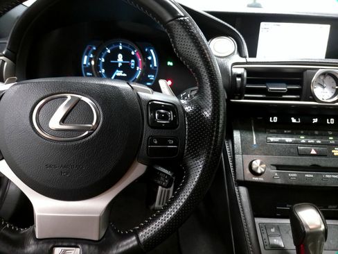 Used 2017 Lexus RC 200t image 35