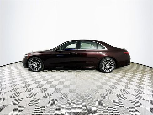 New 2026 Mercedes-Benz S 580 4MATIC Sedan image 4