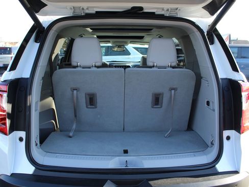 Used 2020 GMC Acadia SLT image 24